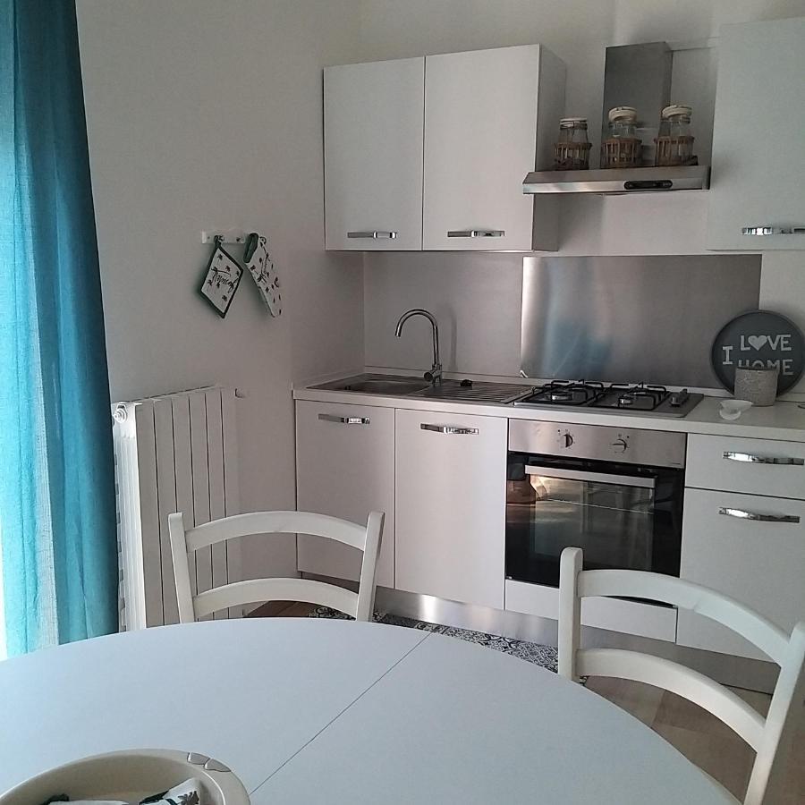 Appartamento Casa Luna Montesilvano Marina Esterno foto